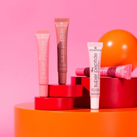 the super peptide glossy lip treatment